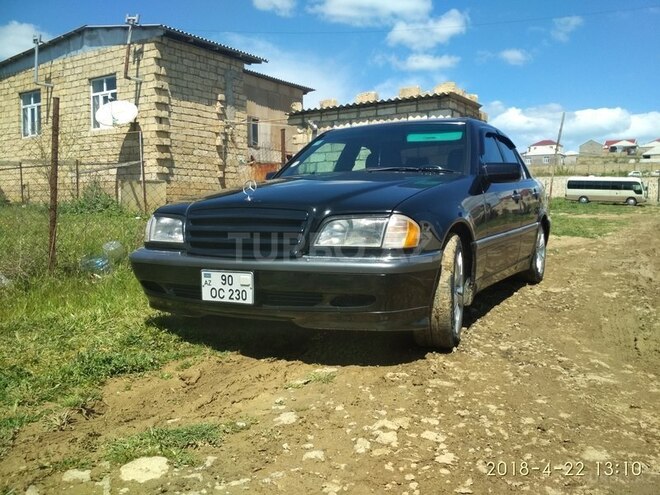 Mercedes C 230 1998, 310,000 km - 2.3 l - Bakı