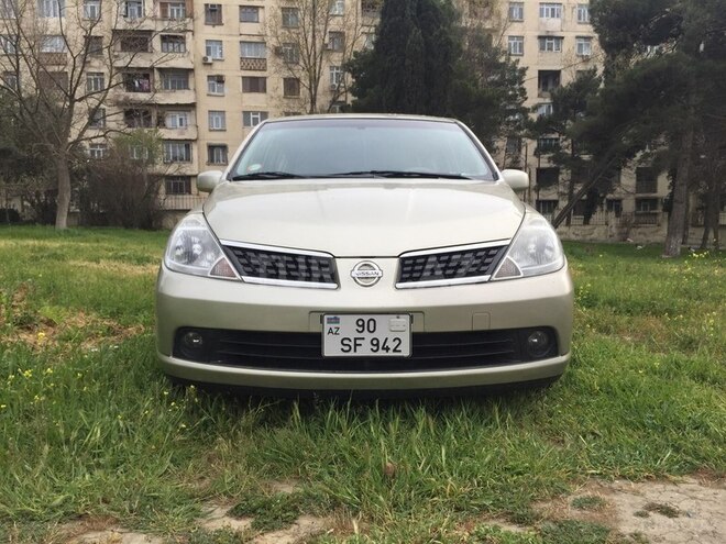 Nissan Tiida 2006, 185,826 km - 1.6 л - Bakı