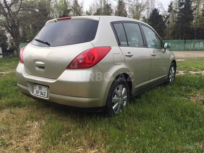 Nissan Tiida 2006, 185,826 km - 1.6 л - Bakı