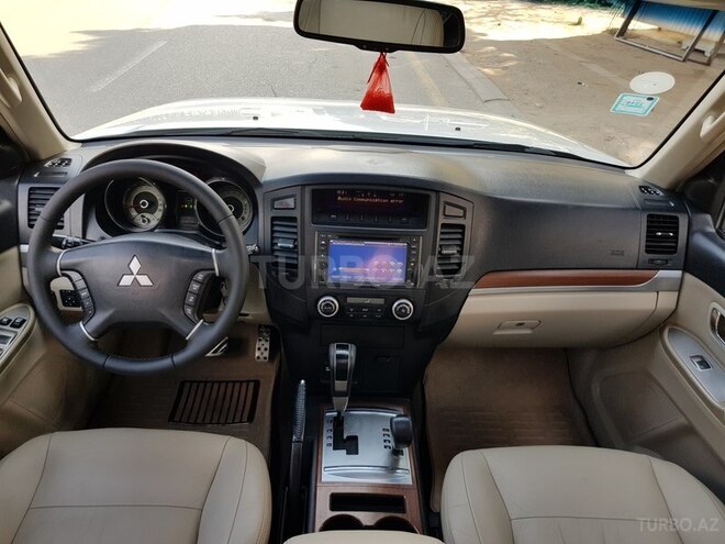 Mitsubishi Pajero 2007, 140,000 km - 3.0 l - Bakı