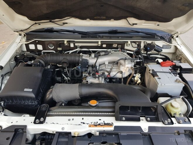 Mitsubishi Pajero 2007, 140,000 km - 3.0 l - Bakı