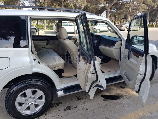 Mitsubishi Pajero 2007, 140,000 km - 3.0 l - Bakı