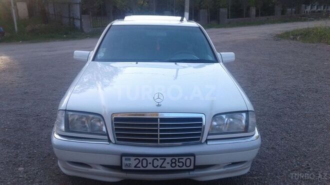 Mercedes C 230 1998, 189,000 km - 2.3 l - Tovuz