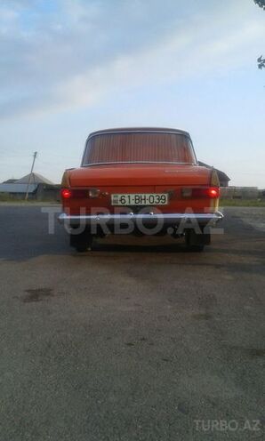 Moskvich 412 1976, 180,000 km - 1.5 л - Ucar