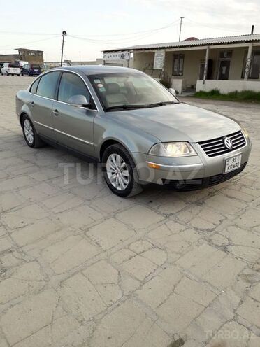 Volkswagen Passat 2003, 144,000 km - 1.8 l - Bakı