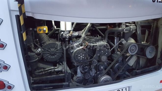 Isuzu Turkuaz 2013, 16,025 km - 6.3 л - Bakı