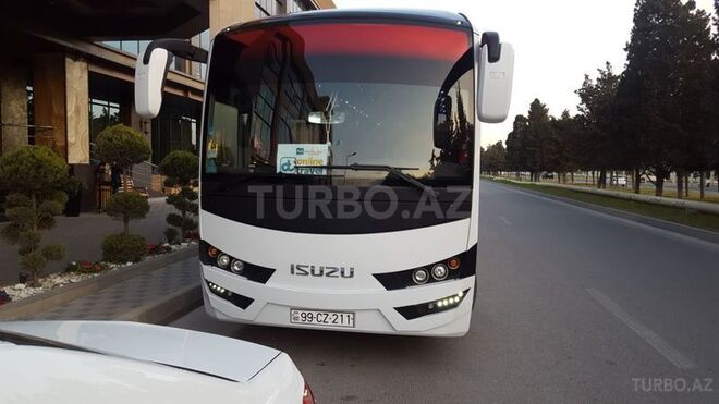 Isuzu Turkuaz 2013, 16,025 km - 6.3 л - Bakı