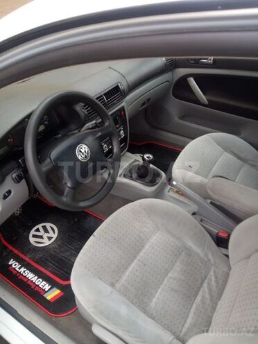 Volkswagen Passat 1999, 170,000 km - 1.8 л - Bakı