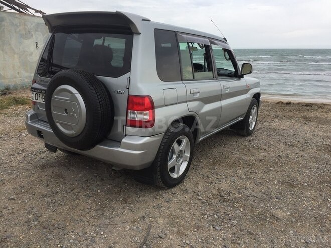 Mitsubishi Pajero io 1999, 200,000 km - 1.8 l - Sumqayıt