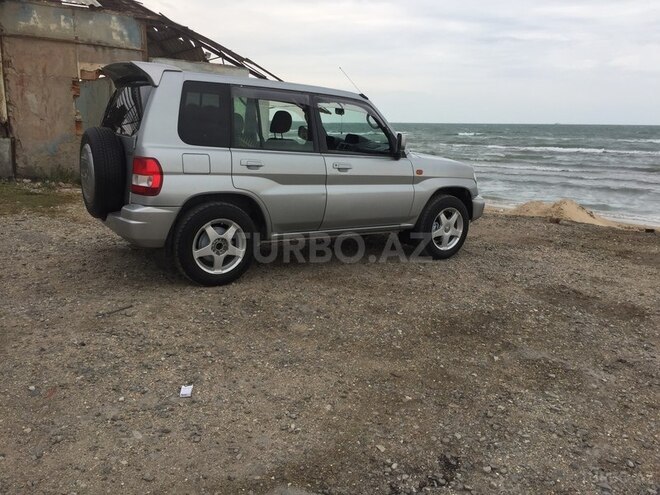Mitsubishi Pajero io 1999, 200,000 km - 1.8 l - Sumqayıt