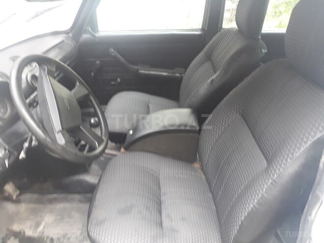 LADA (VAZ) 21011 1976, 30,000 km - 0.1 l - Ucar