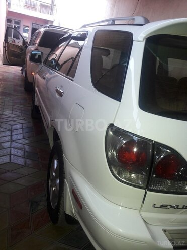 Toyota Harrier 2002, 170,000 km - 2.4 л - Bakı