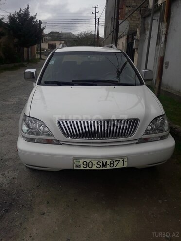 Toyota Harrier 2002, 170,000 km - 2.4 л - Bakı