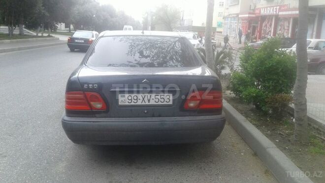 Mercedes E 280 1996, 215,000 km - 2.8 l - Bakı