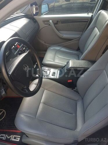 Mercedes C 230 2000, 218,000 km - 2.3 l - Bakı