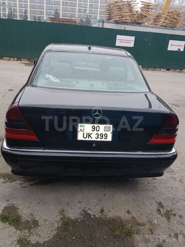 Mercedes C 230 2000, 218,000 km - 2.3 l - Bakı