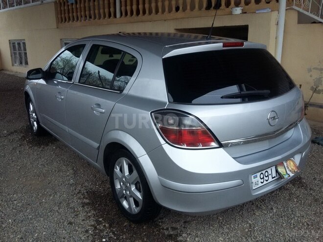 Opel Astra 2004, 191,500 km - 1.8 l - Bakı