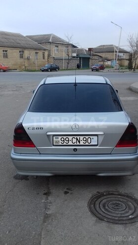 Mercedes C 180 1999, 298,570 km - 1.8 л - Yevlax