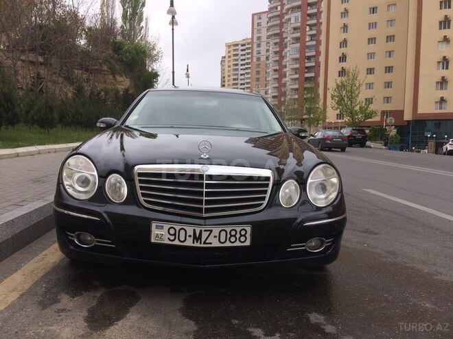 Mercedes E 240 2004, 208,000 km - 2.6 л - Bakı
