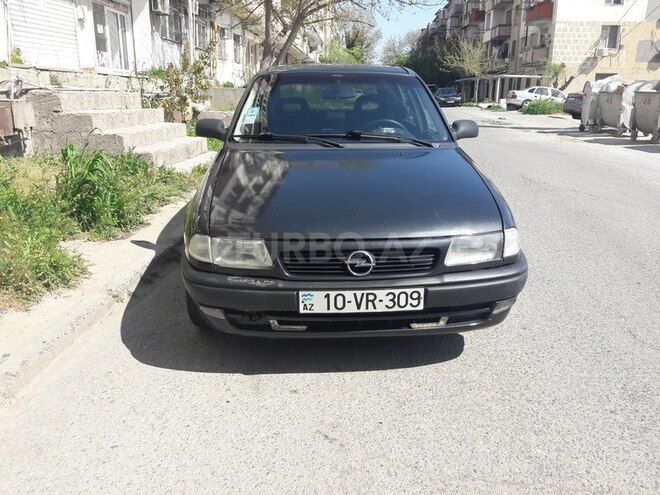 Opel Astra 1995, 301,245 km - 1.6 l - Bakı