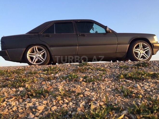 Mercedes 190 1992, 450,000 km - 2.3 l - Bakı