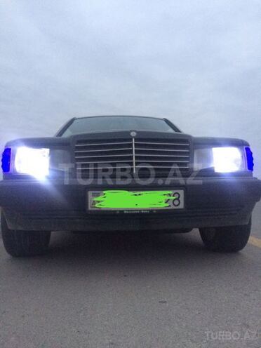 Mercedes 190 1992, 450,000 km - 2.3 l - Bakı