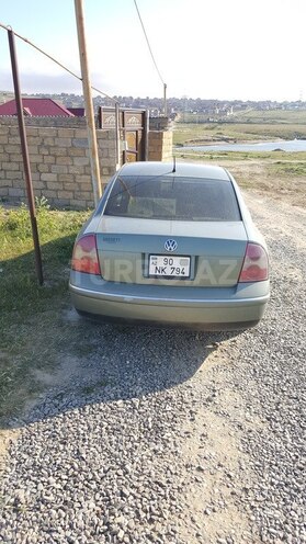 Volkswagen Passat 2001, 157,000 km - 1.8 l - Bakı
