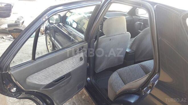 Hyundai Elantra 1994, 281,000 km - 1.6 l - Gəncə