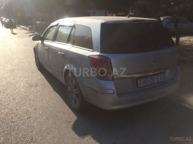 Opel Astra 2008, 220,000 km - 1.8 л - Bakı