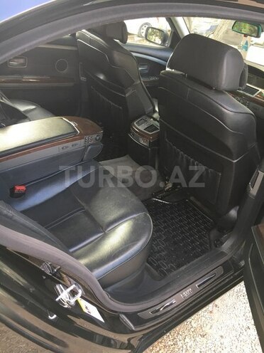 BMW 745 2003, 269,000 km - 4.5 l - Bakı
