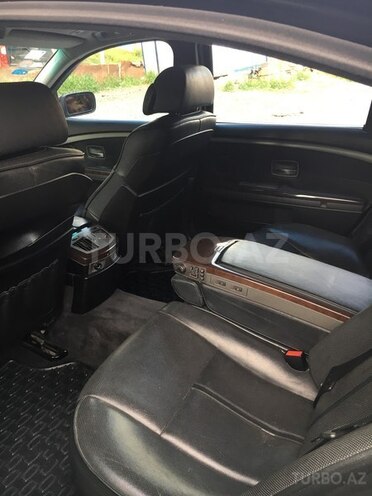 BMW 745 2003, 269,000 km - 4.5 l - Bakı