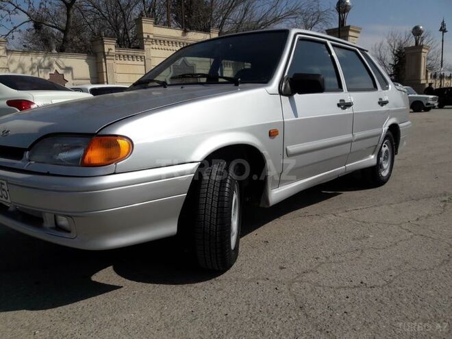 LADA (VAZ) 2115 2004, 333,333 km - 1.5 l - Salyan