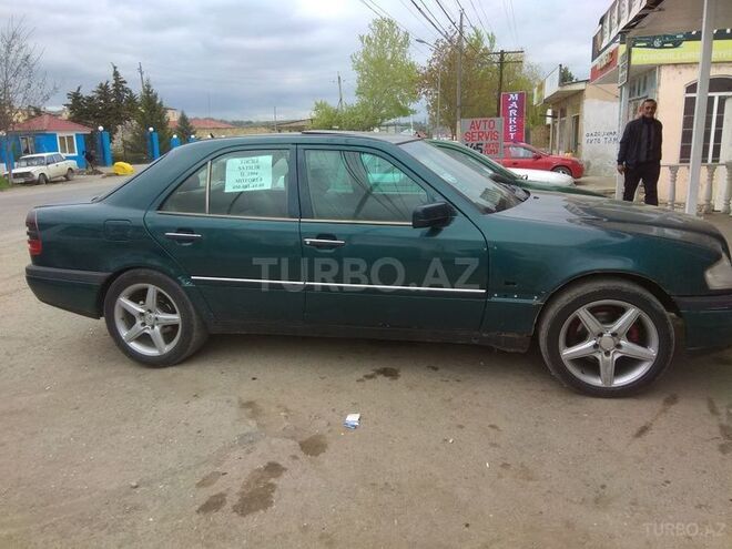 Mercedes C 180 1994, 2,000,205 km - 0.2 l - Quba