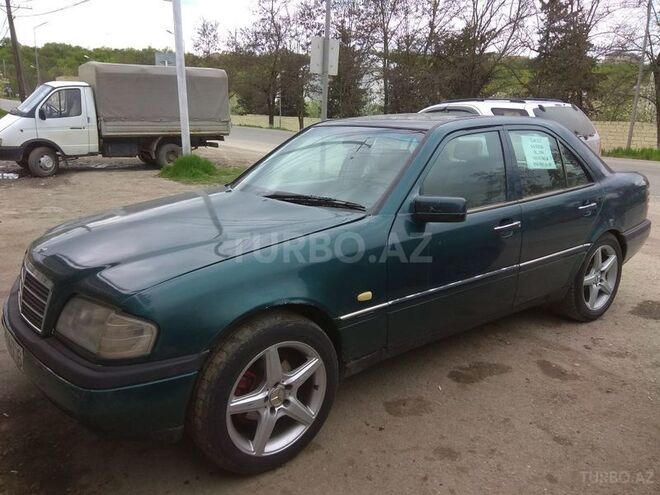 Mercedes C 180 1994, 2,000,205 km - 0.2 l - Quba