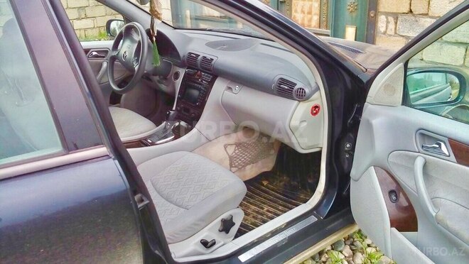 Mercedes C 240 2000, 230,000 km - 2.6 l - Bakı