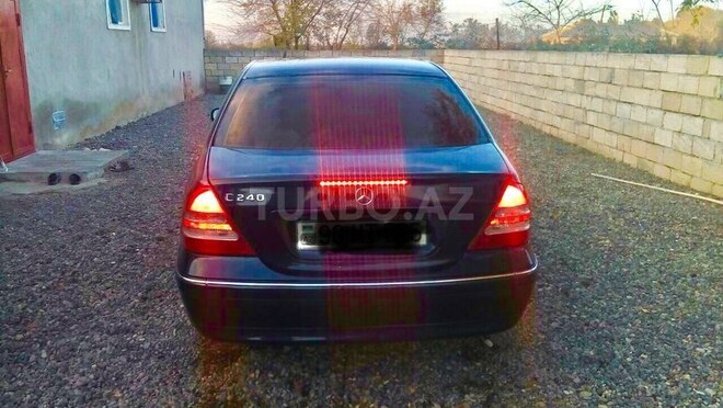 Mercedes C 240 2000, 230,000 km - 2.6 l - Bakı