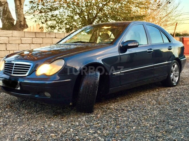 Mercedes C 240 2000, 230,000 km - 2.6 l - Bakı