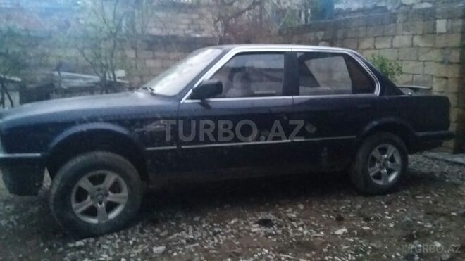 BMW  1987, 24,344 km - 0.2 l - Şamaxı