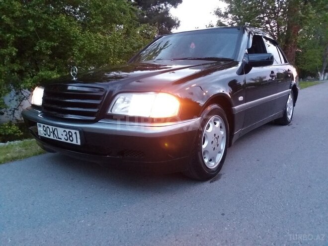 Mercedes C 200 1998, 260,000 km - 2.0 l - Şəki