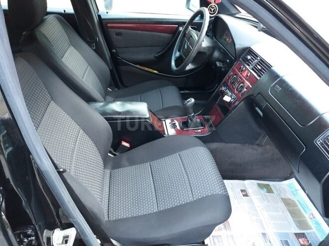 Mercedes C 200 1998, 260,000 km - 2.0 l - Şəki