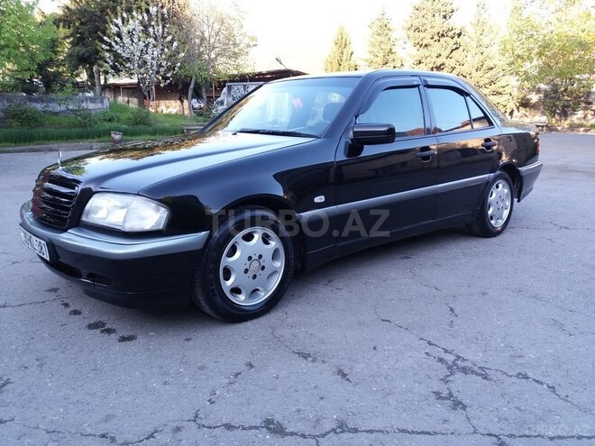 Mercedes C 200 1998, 260,000 km - 2.0 l - Şəki