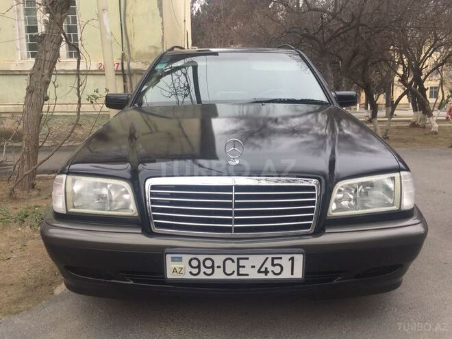 Mercedes C 220 1997, 275,000 km - 2.2 l - Sumqayıt