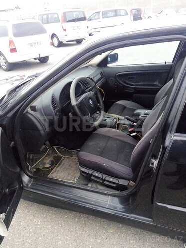 BMW 318 1994, 370,000 km - 1.8 л - Bakı