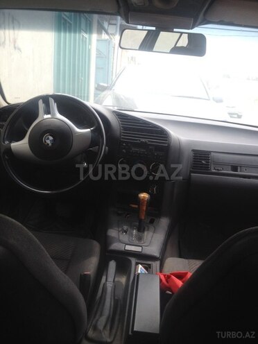 BMW 318 1991, 445,000 km - 1.8 l - Bakı