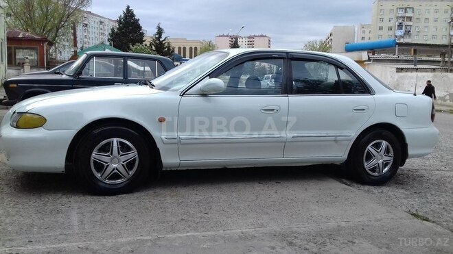 Hyundai Sonata 1998, 212,580 km - 2.0 l - Sumqayıt