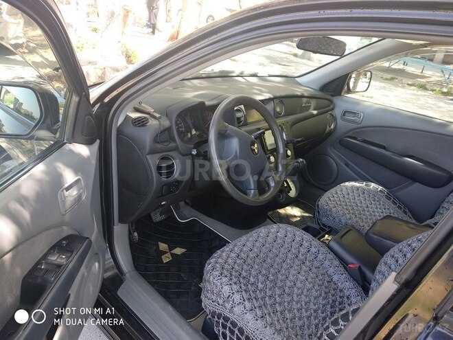Mitsubishi Airtrek 2002, 250,000 km - 2.0 l - Bakı