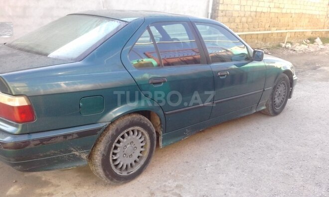 BMW 318 1991, 301,238 km - 1.8 l - Bakı