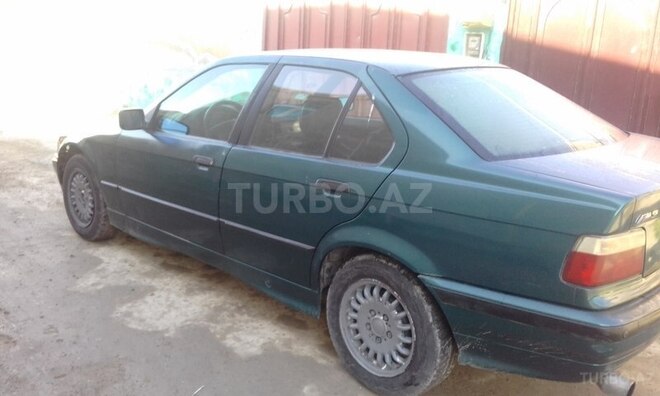 BMW 318 1991, 301,238 km - 1.8 l - Bakı