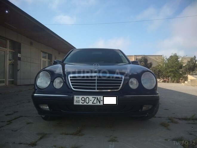 Mercedes E 240 2000, 123,000 km - 2.6 л - Bakı