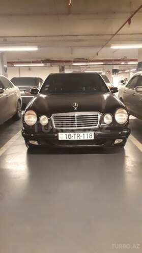 Mercedes E 280 1999, 197,642 km - 2.8 l - Bakı